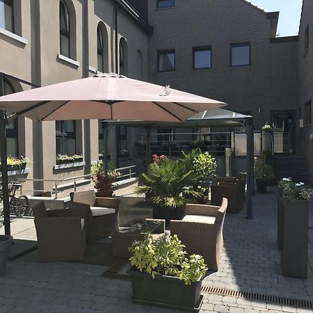 Hotel Saint Daniel Péruwelz Buitenkant foto