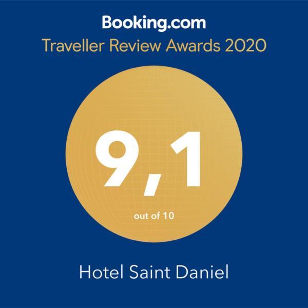 Hotel Saint Daniel Péruwelz Buitenkant foto